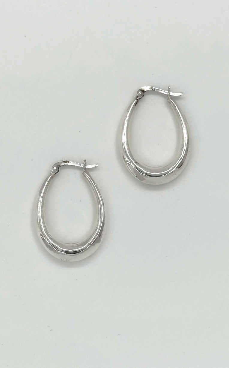 60002 En Ovale Hoepel Oorbellen | Silver