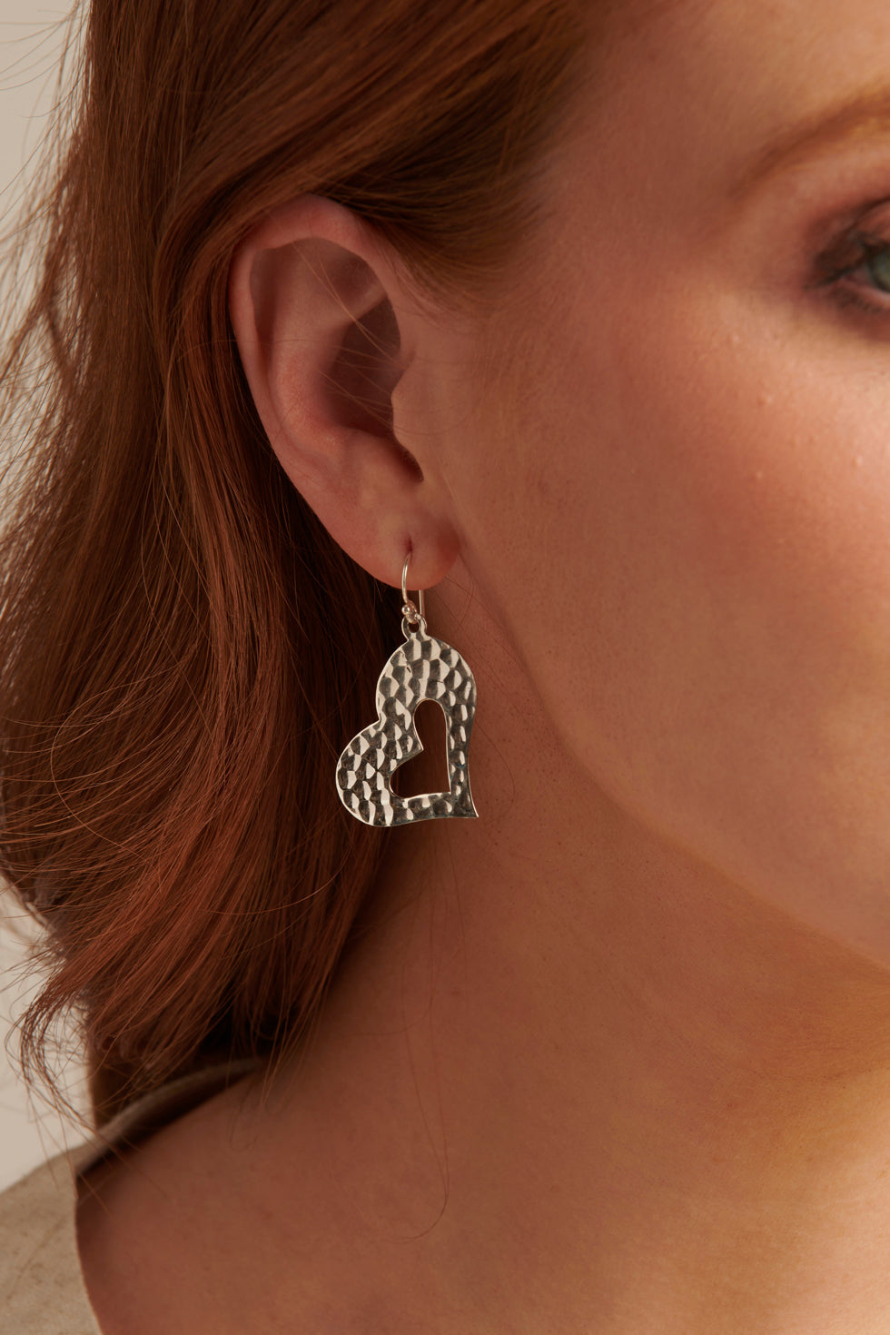 60010 En Hart Oorbellen Met Stippenpatroon | Silver