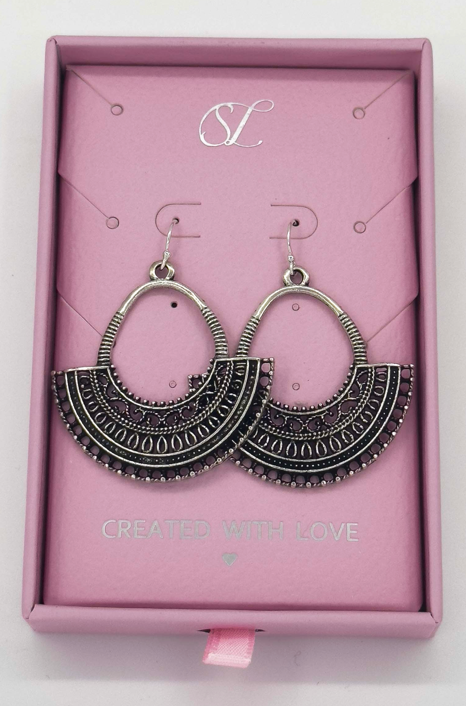 60013 En Boho Waaier Oorbellen Met Tribal Patroon | Silver