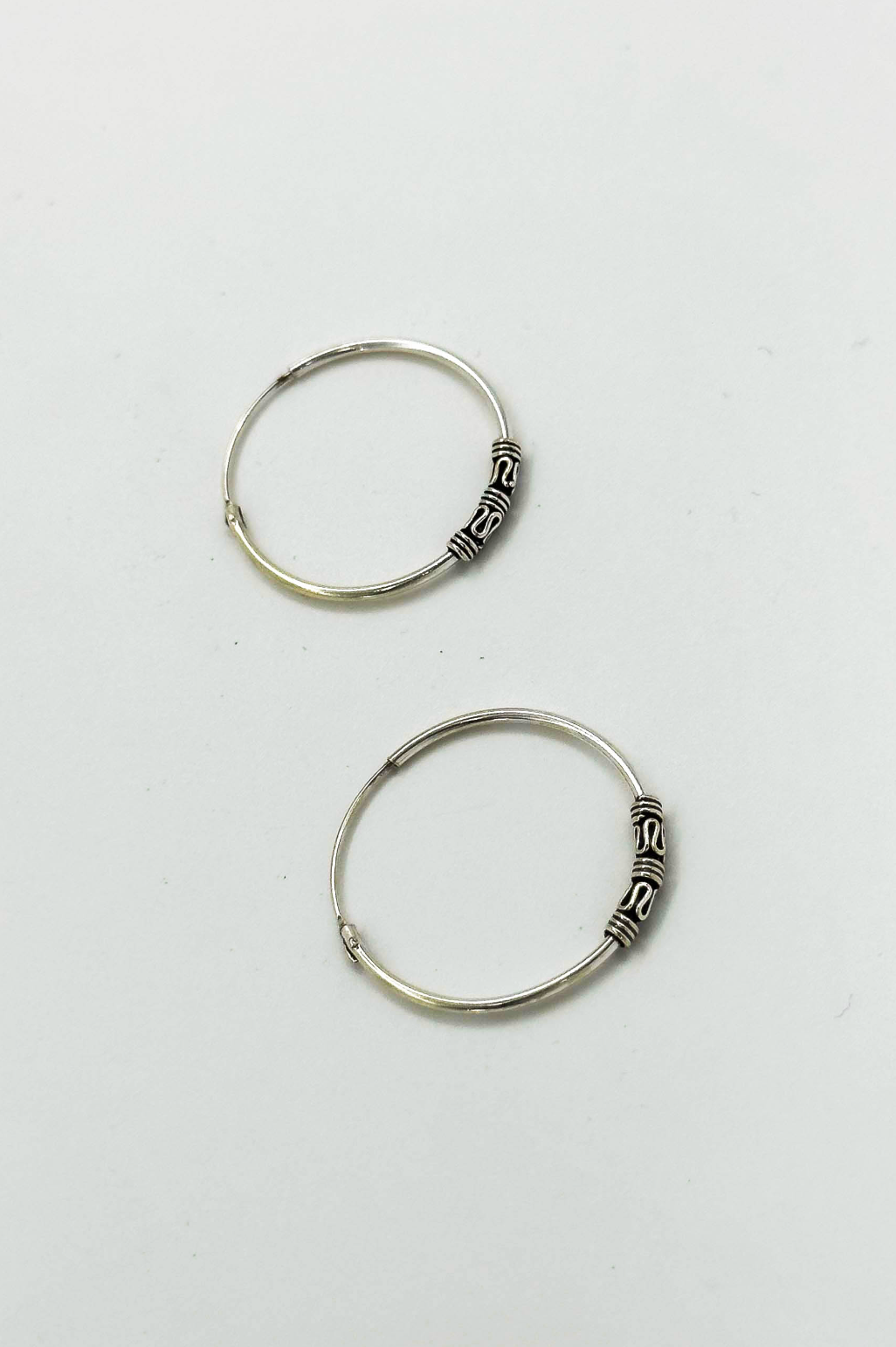 60035 Kleine En Bohemian Hoepel Oorbellen | Silver