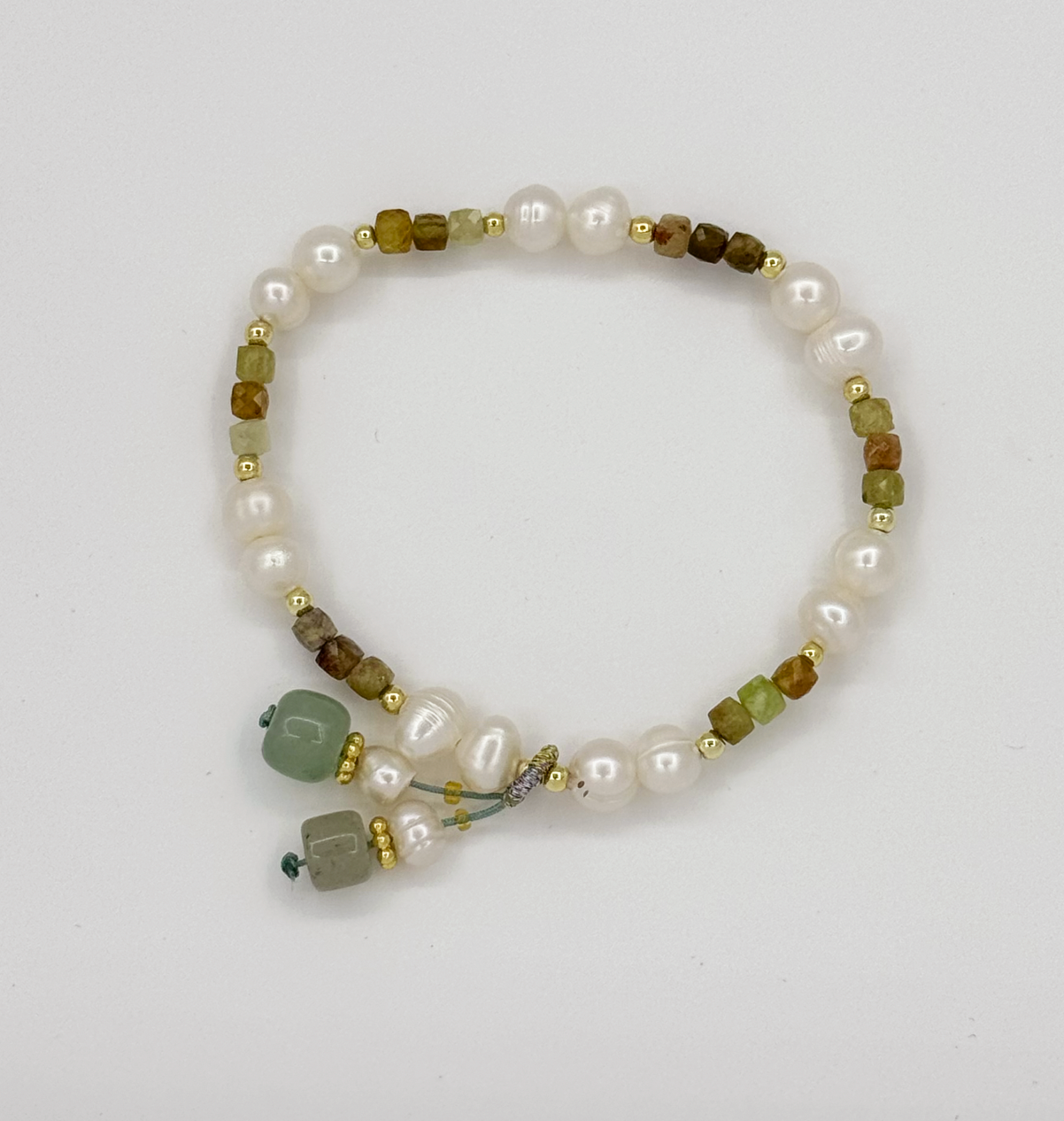 62013 Elastische Armband Met Mix Van Parelskwartsstenen | Muticolour