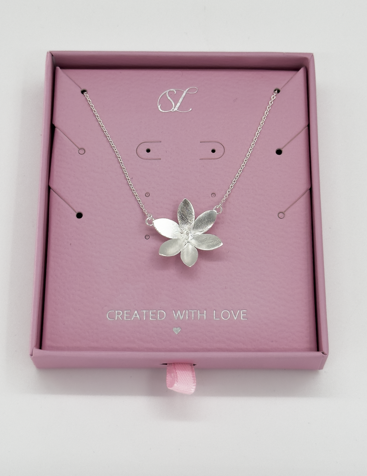 64003 Dunne En Ketting Met Gedetailleerde Bloemenkraal | Silver