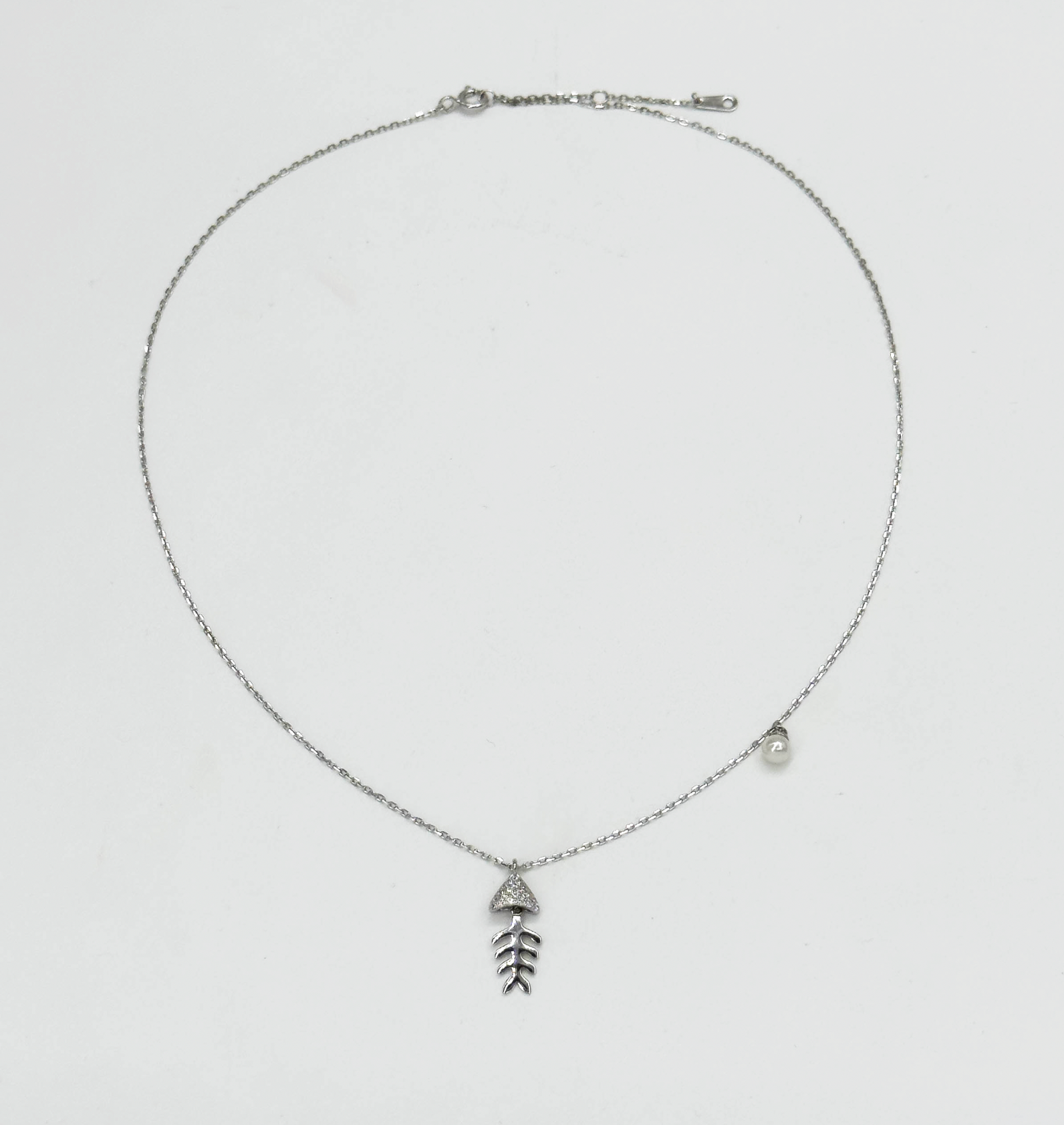 64009 Dunne En Ketting Met Visgraat Hangerparel | Silver