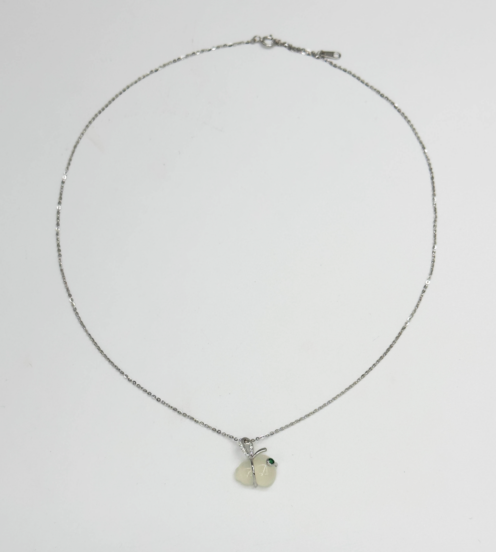 64010 Dunne En Ketting Met Hetian Jade Steen Hanger | Silver