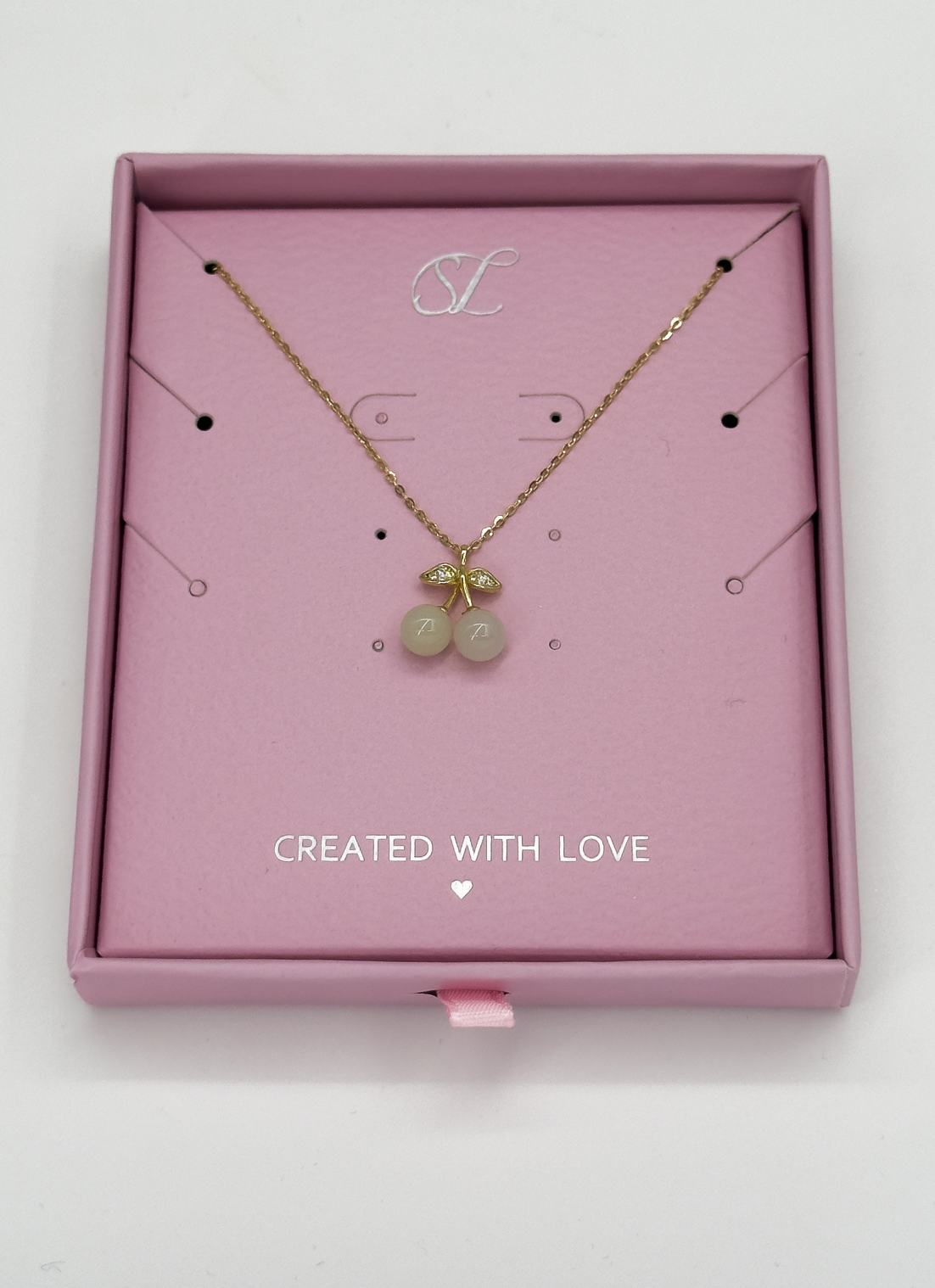 64012 Dunne Vergulde En Ketting Met Kersen Hangerhetian Jade | Gold