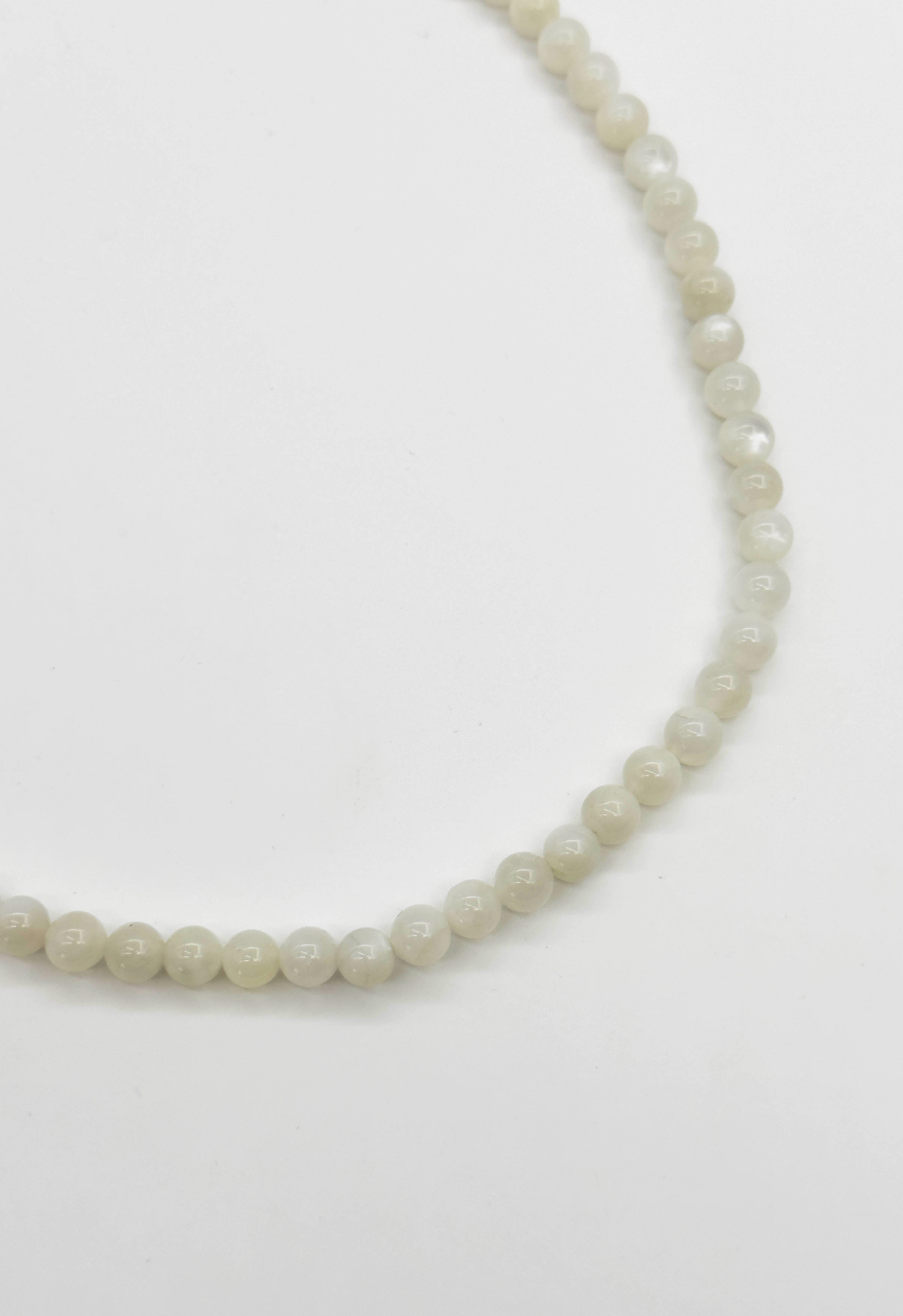 64017 Te Maansteen Kralenketting | Creme