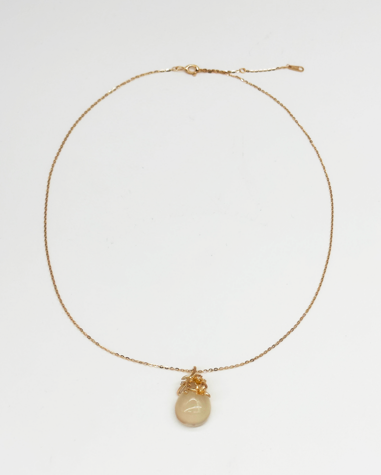 64030 Fijn En Kettingkoper Met Hetian Jade Steen | Copper