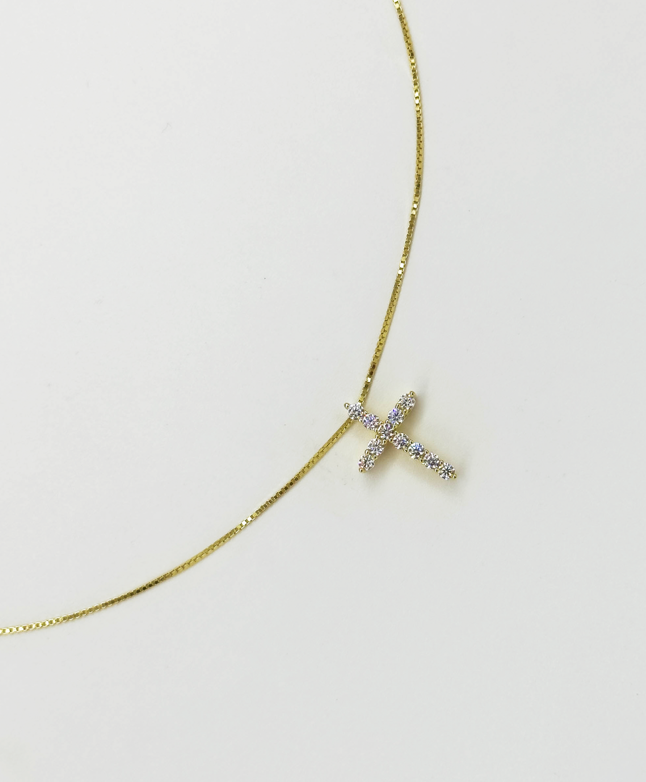 64036 Fijn En Ketting Met Kruisvormige Hangerzirkoonkristallen, Verguld Met | Gold