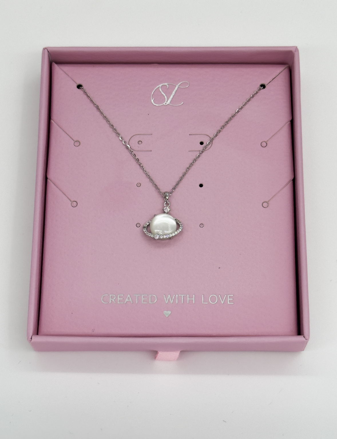 64038 Fijn En Ketting Met Kattenoog Steen Saturnus Hanger | Silver