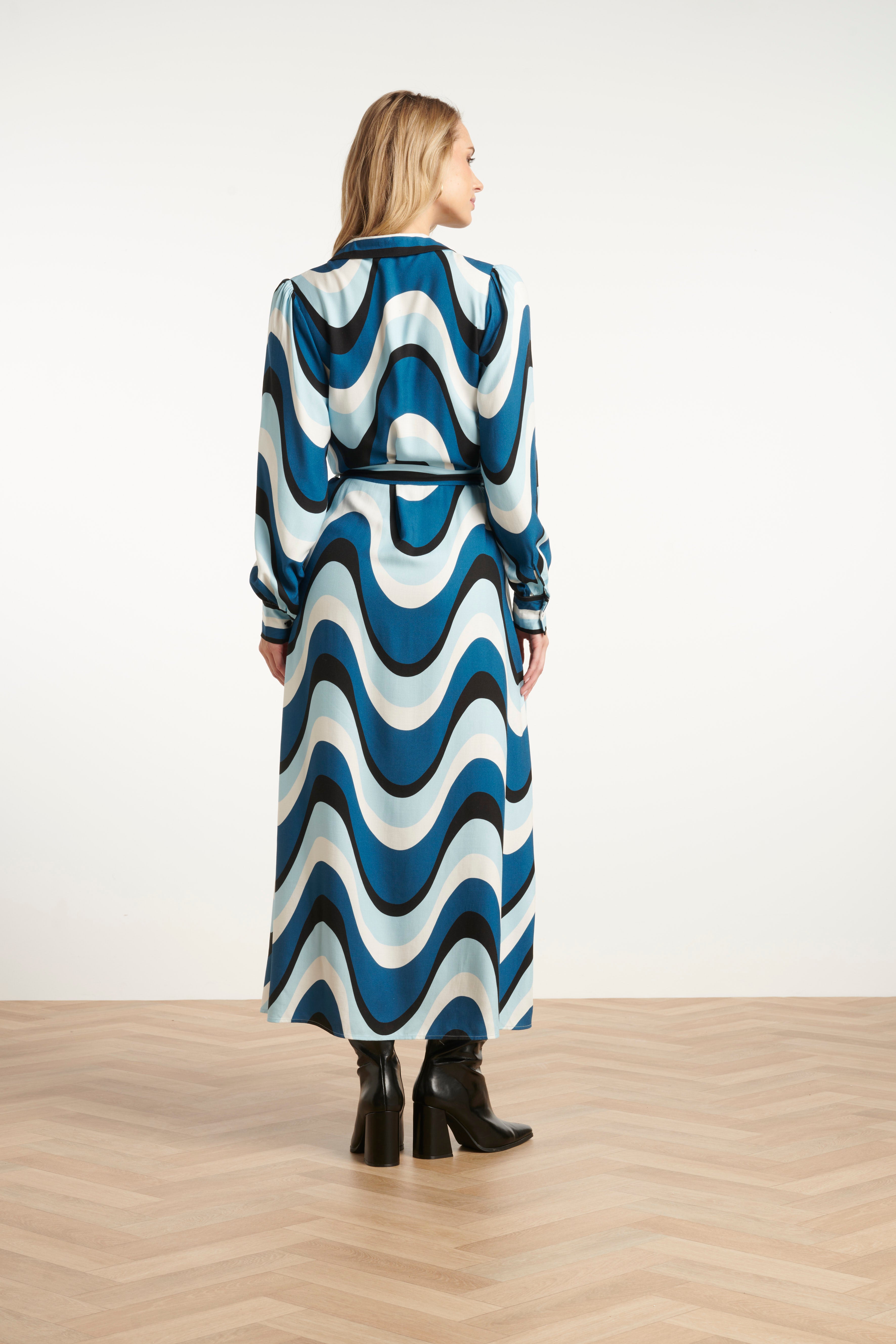 Golvende Print Maxi Jurk In Zwart En Blauw | Light Blue - Muticolour