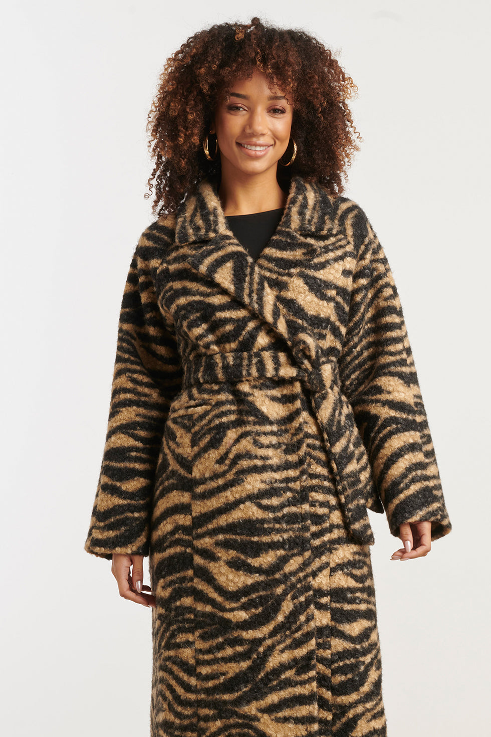 Lange Bouclé Jas Met ZebraprInt in Camel En Zwart | Camel - Black