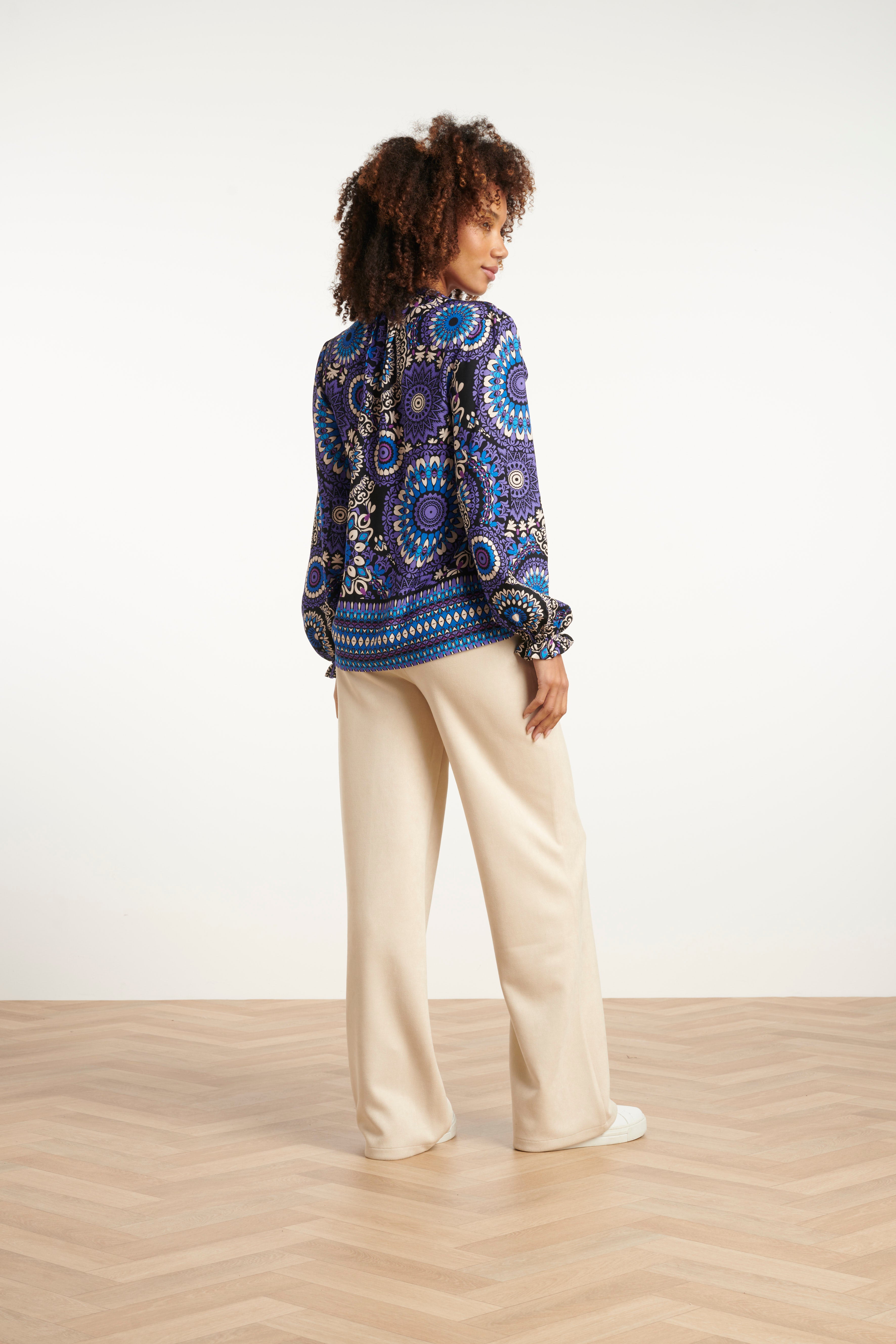 Ornamentale Top In Paars En Blauw Tinten | Purple-Multicolour