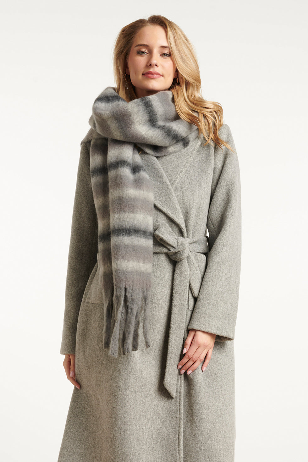 Smashed Lemon Gestreepte Dames Sjaal | Light grey-Grey