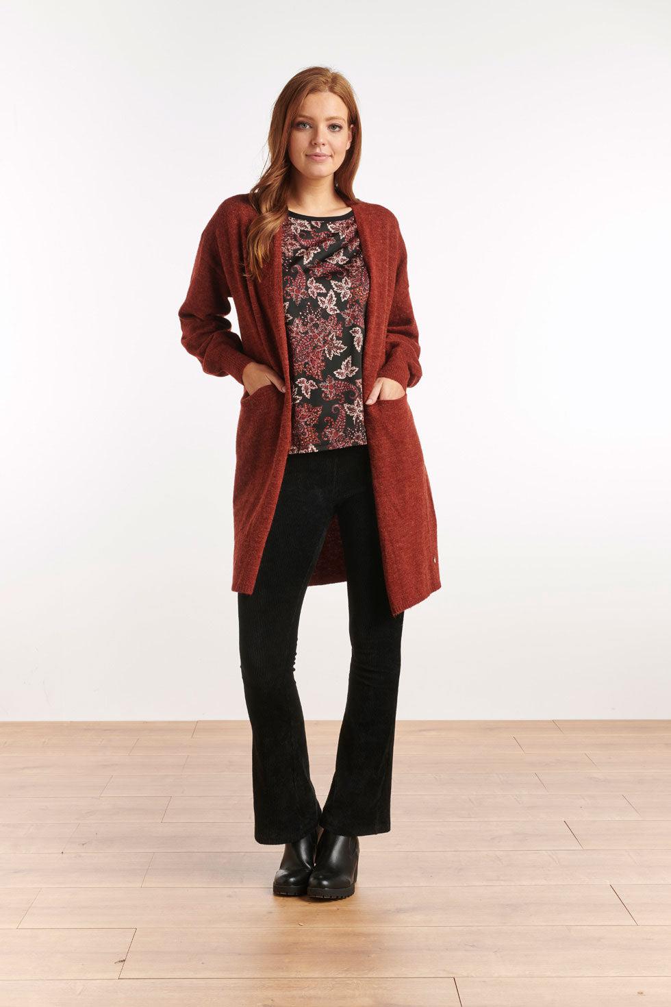 22665 Lang Vest Gebreid Bruin