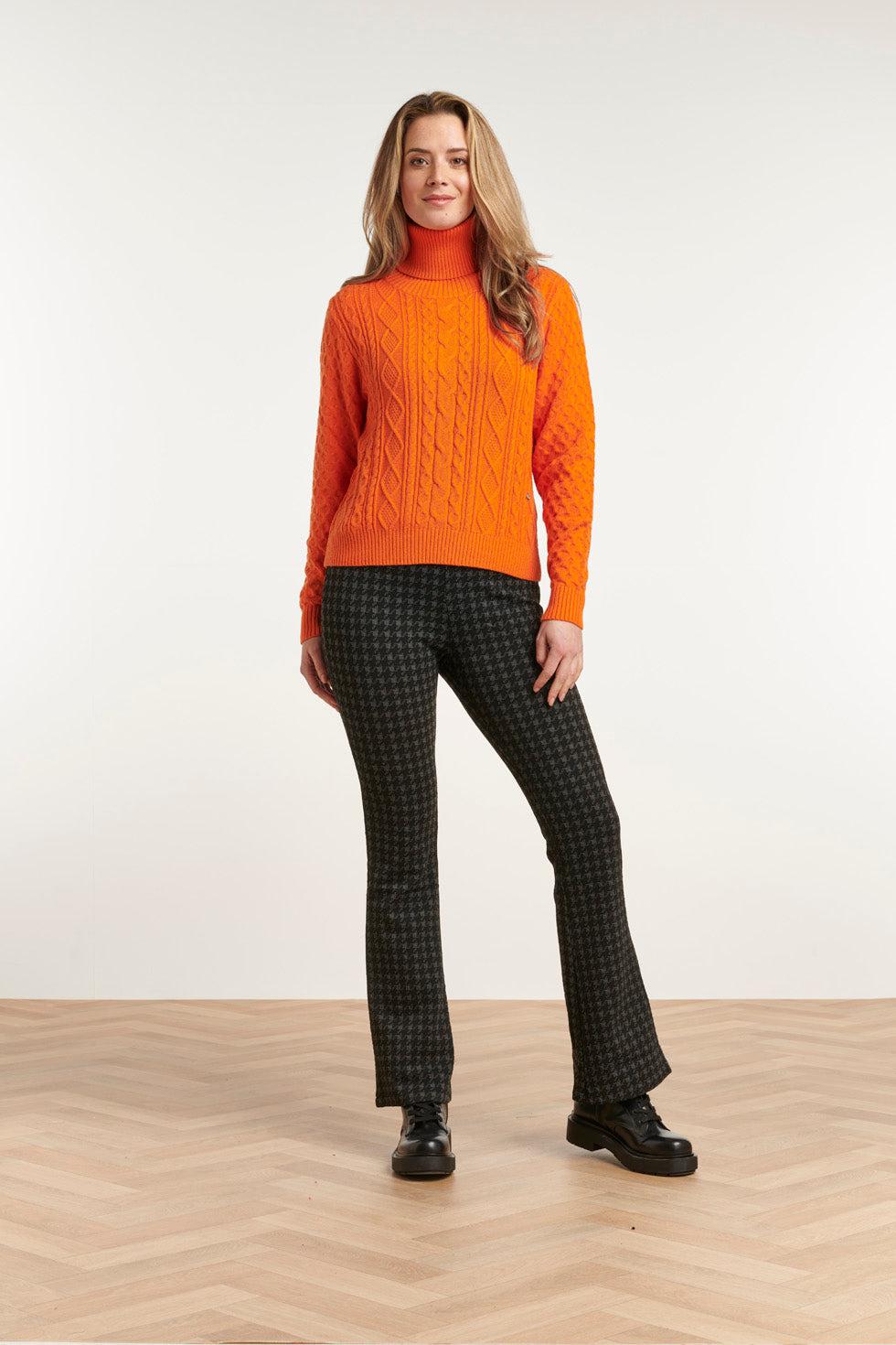 22678 Coltrui Kabel Gebreid Oranje
