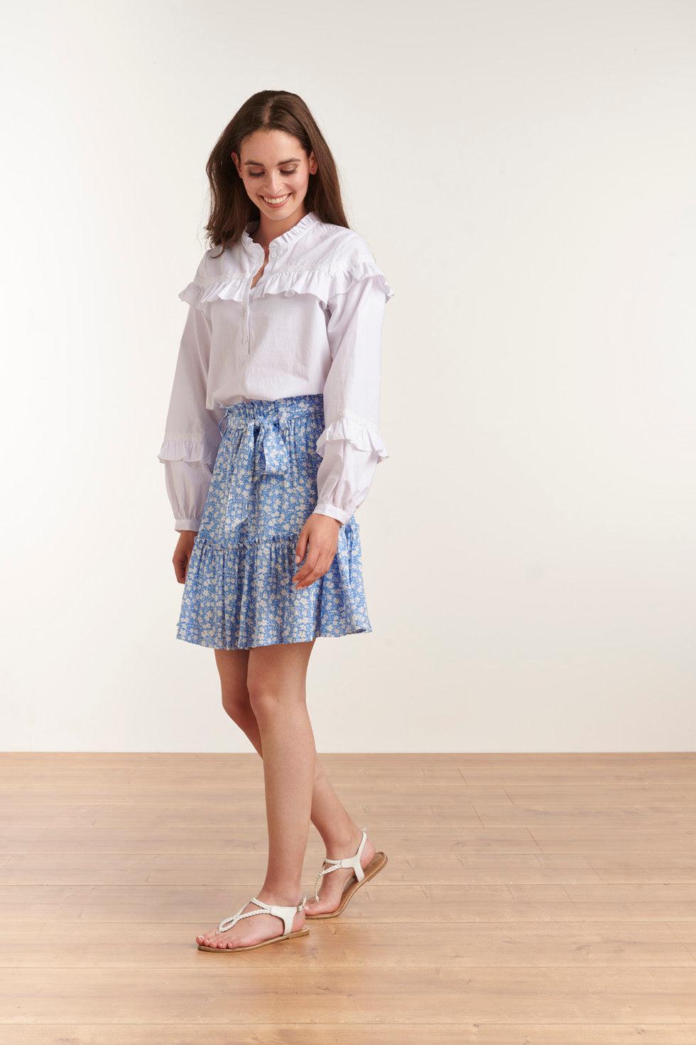 23058-000 Te Top Met Hoge Halslijnpofmouwen | White