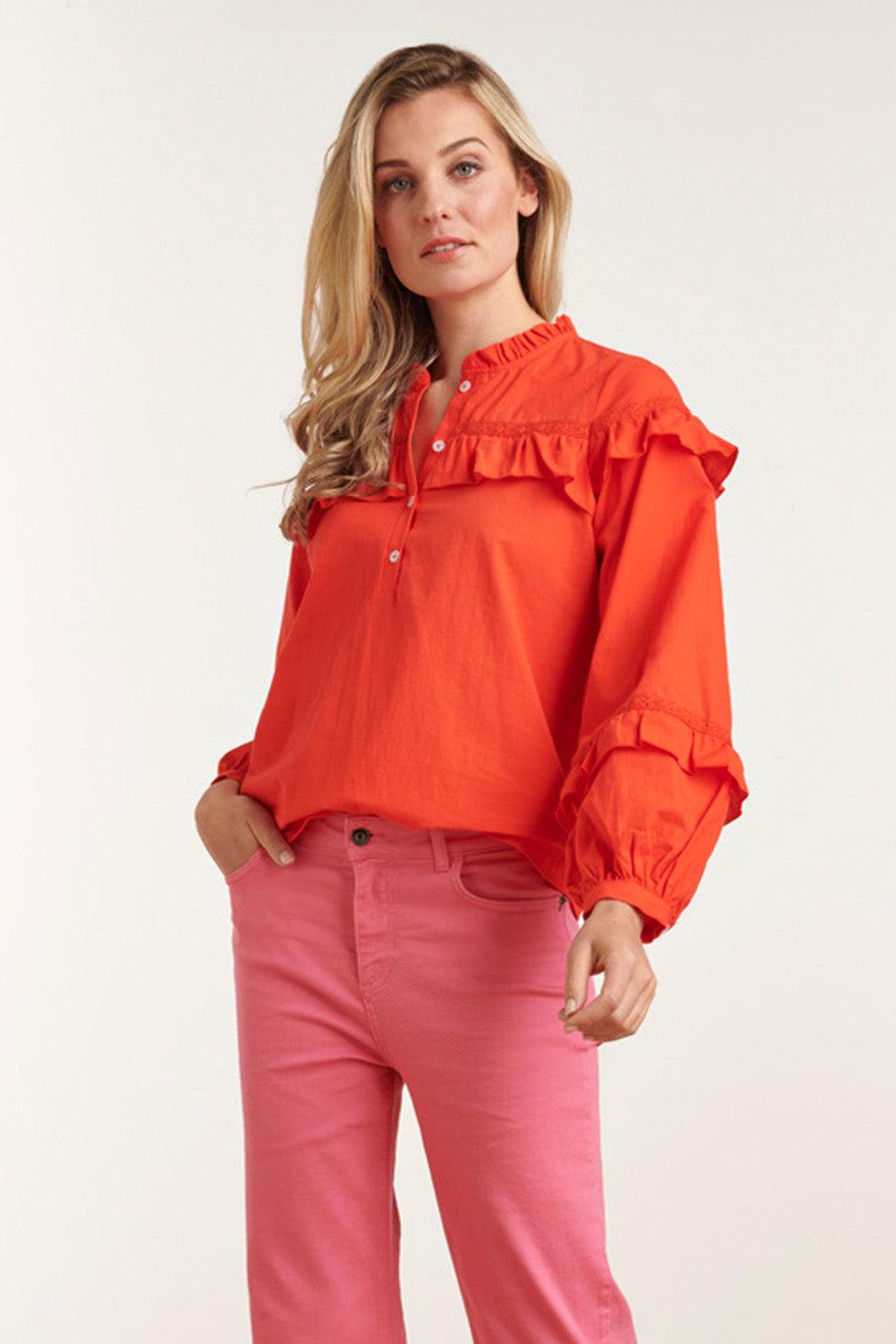 23058-250 Ruffled Trim Top - Met Speelse Ruchescomfortabele Pasvorm | Orange