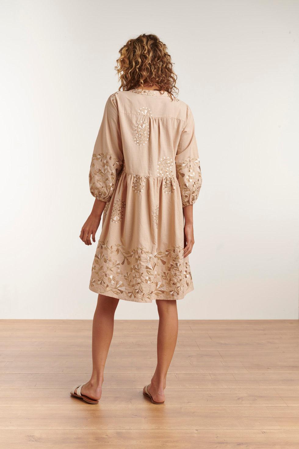 23146 Jurk Embroydery Paisley 100% Katoen Boho Style | Sand-White