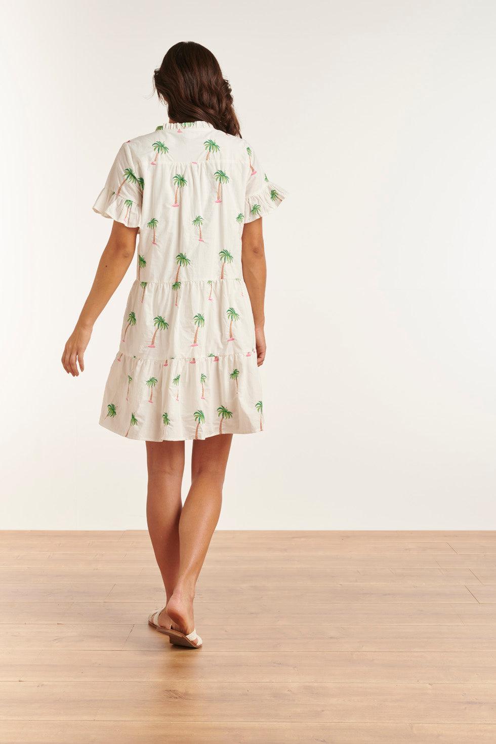 23151 Te Palmboom Mini Jurk Met Losvallende Pasvorm Accenten | White-Green