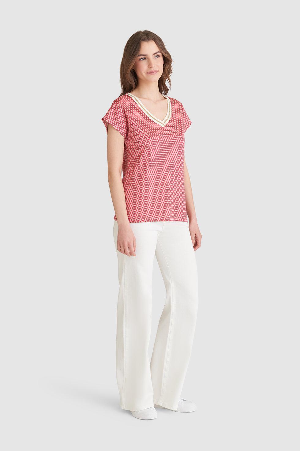23222 Top Met Retro Print | Fuchsia-Gold