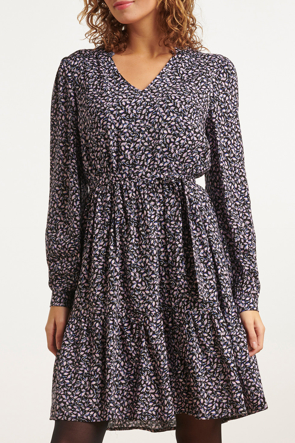 23517 Dames Paars Bloemenprint V-Hals Jurk | Black-Purple