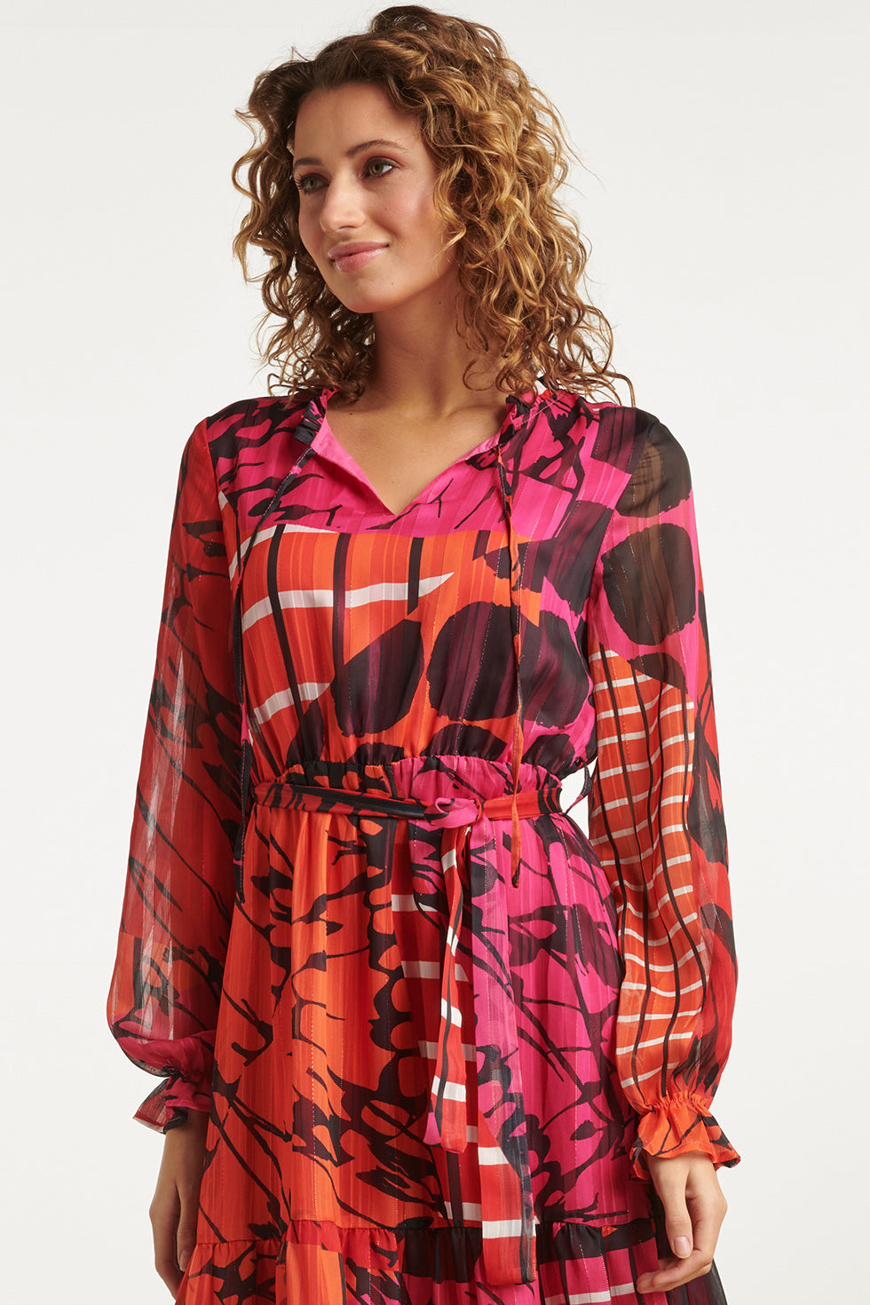 23537 Maxi Jurk Met Neklintenpofmouwen - Mix Match Abstract Print | Red-Pink