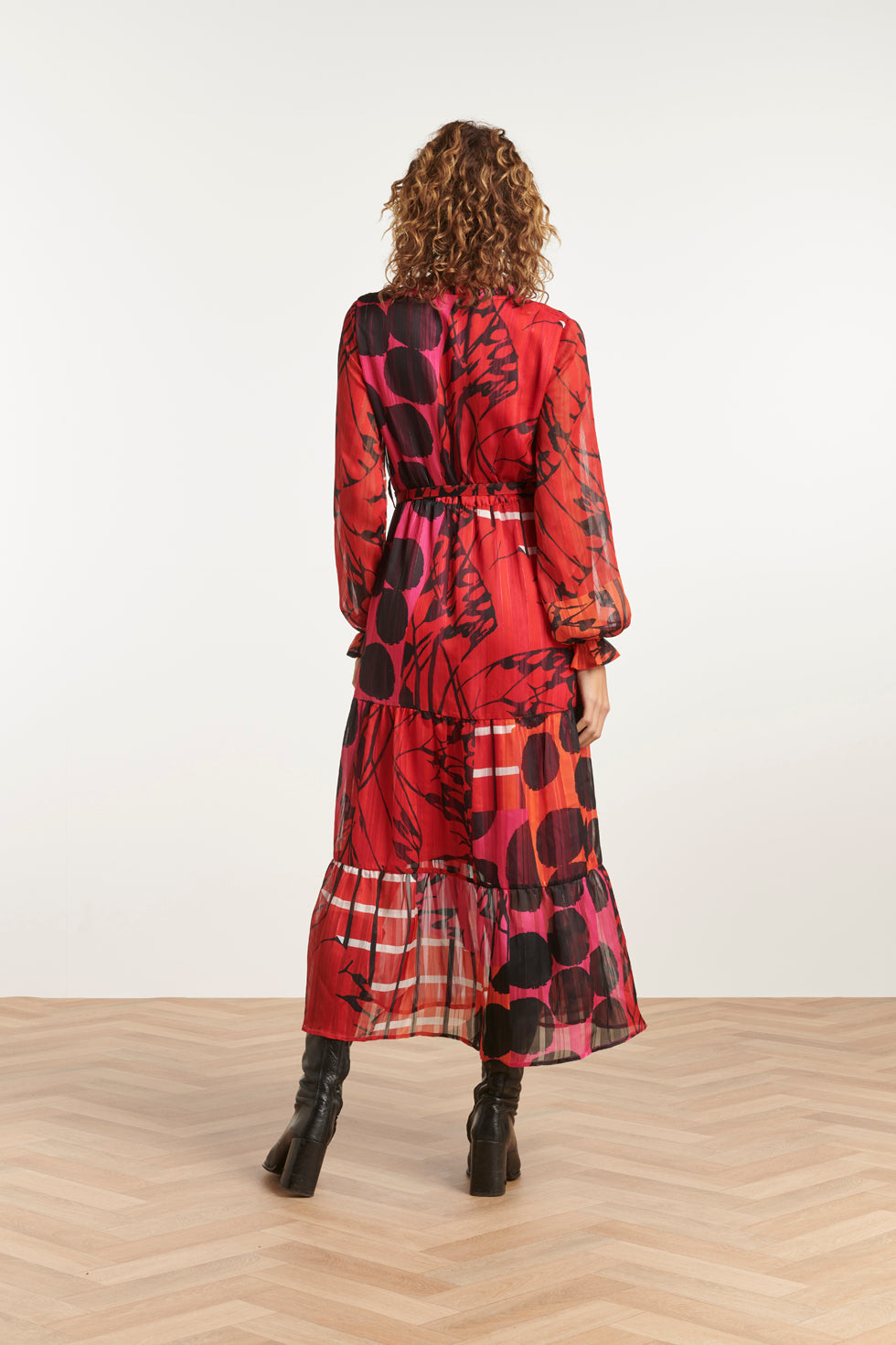 23537 Maxi Jurk Met Neklintenpofmouwen - Mix Match Abstract Print | Red-Pink