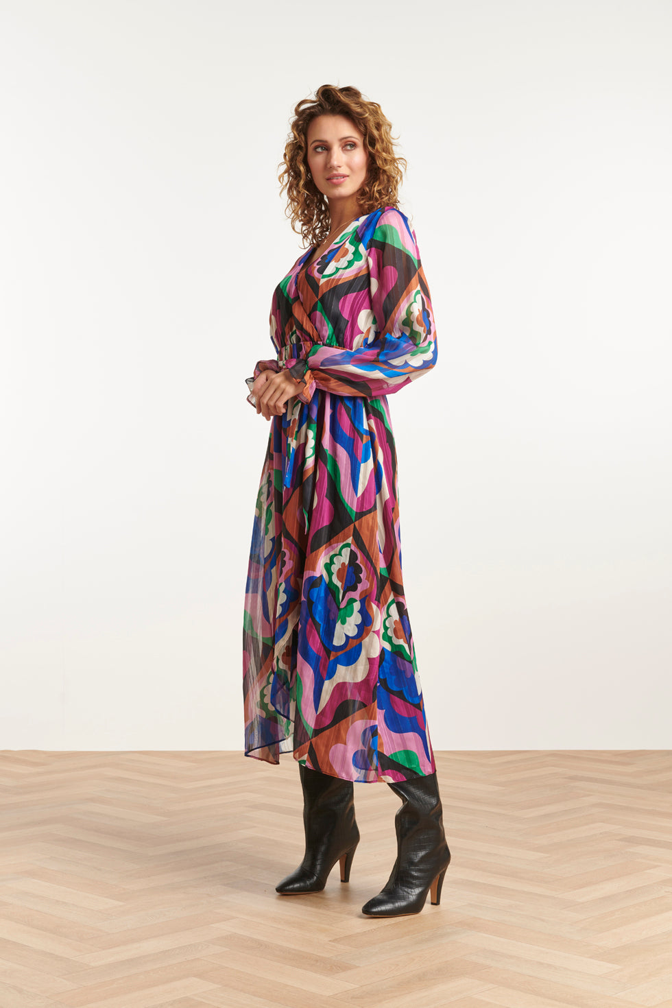 23549 Rijke Wrap Maxi Jurk | Purple-Multicolour