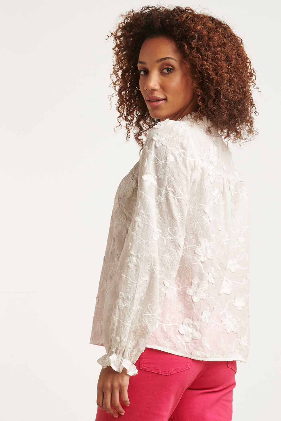 23571 3D Geborduurde Bloementop | White