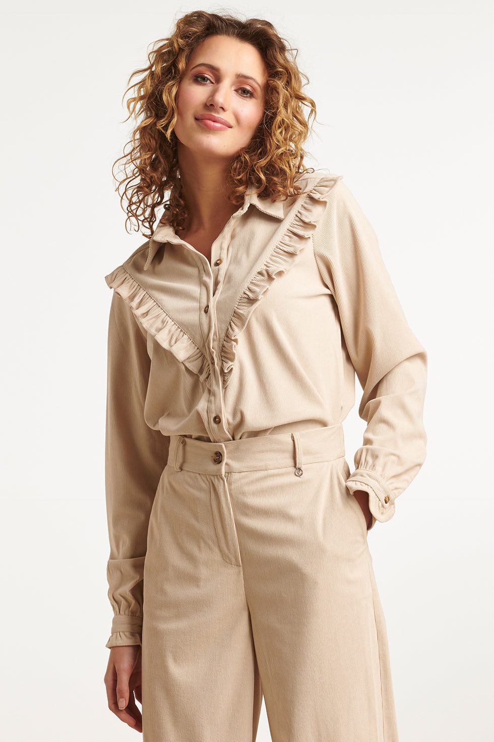 23583 Boho Western Corduroy Blouse Met Ruffle | Off White