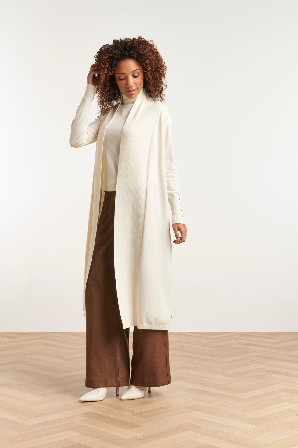 23601 Stijlvolle Mouwloze CardiganOffwhite | White