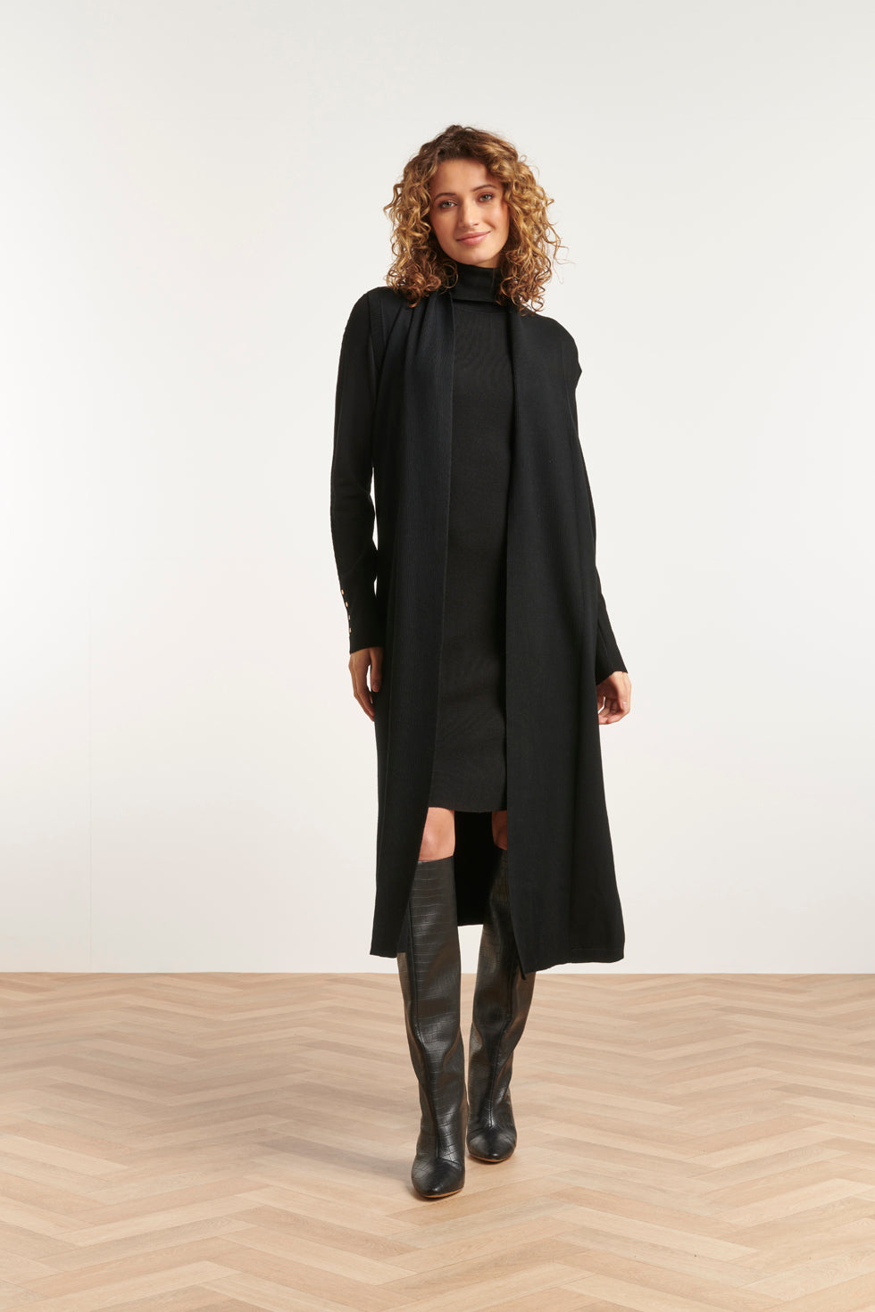 23601 Stijlvolle e Mouwloze Cardigan | Black