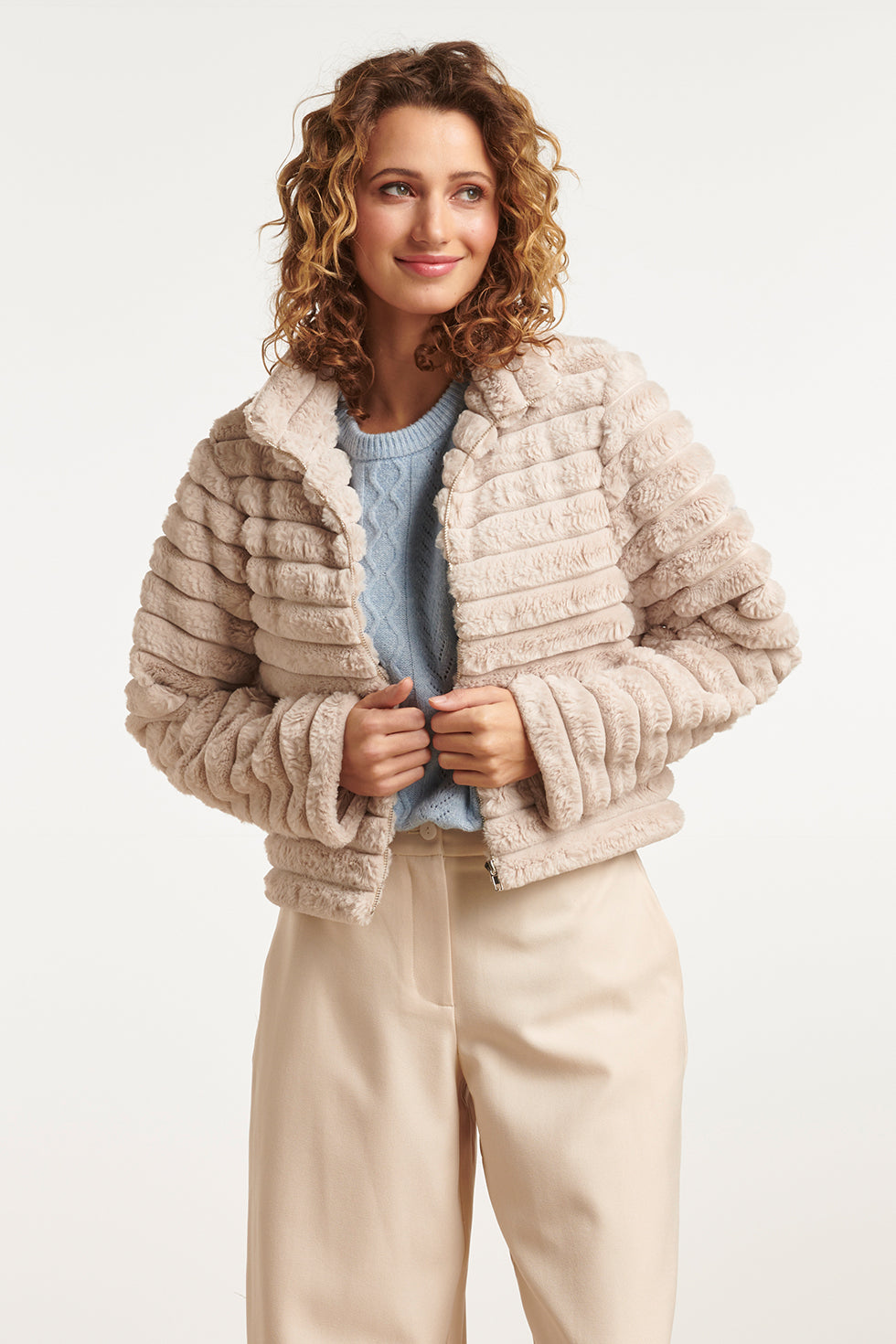 23620 Vest Rib Gebreid Beige Lois | Sand