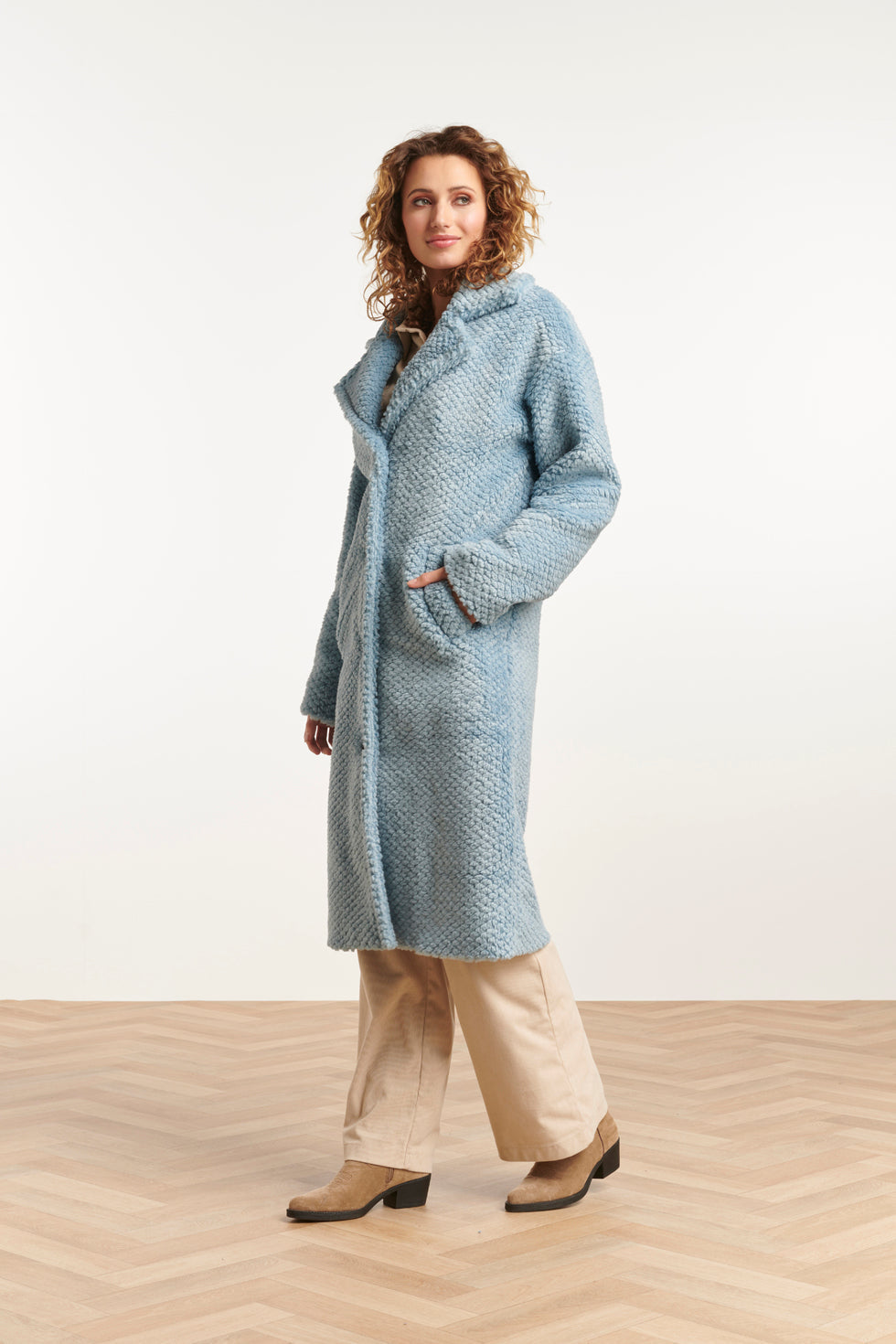 23623 Licht Teddy Damesjas | Light Blue