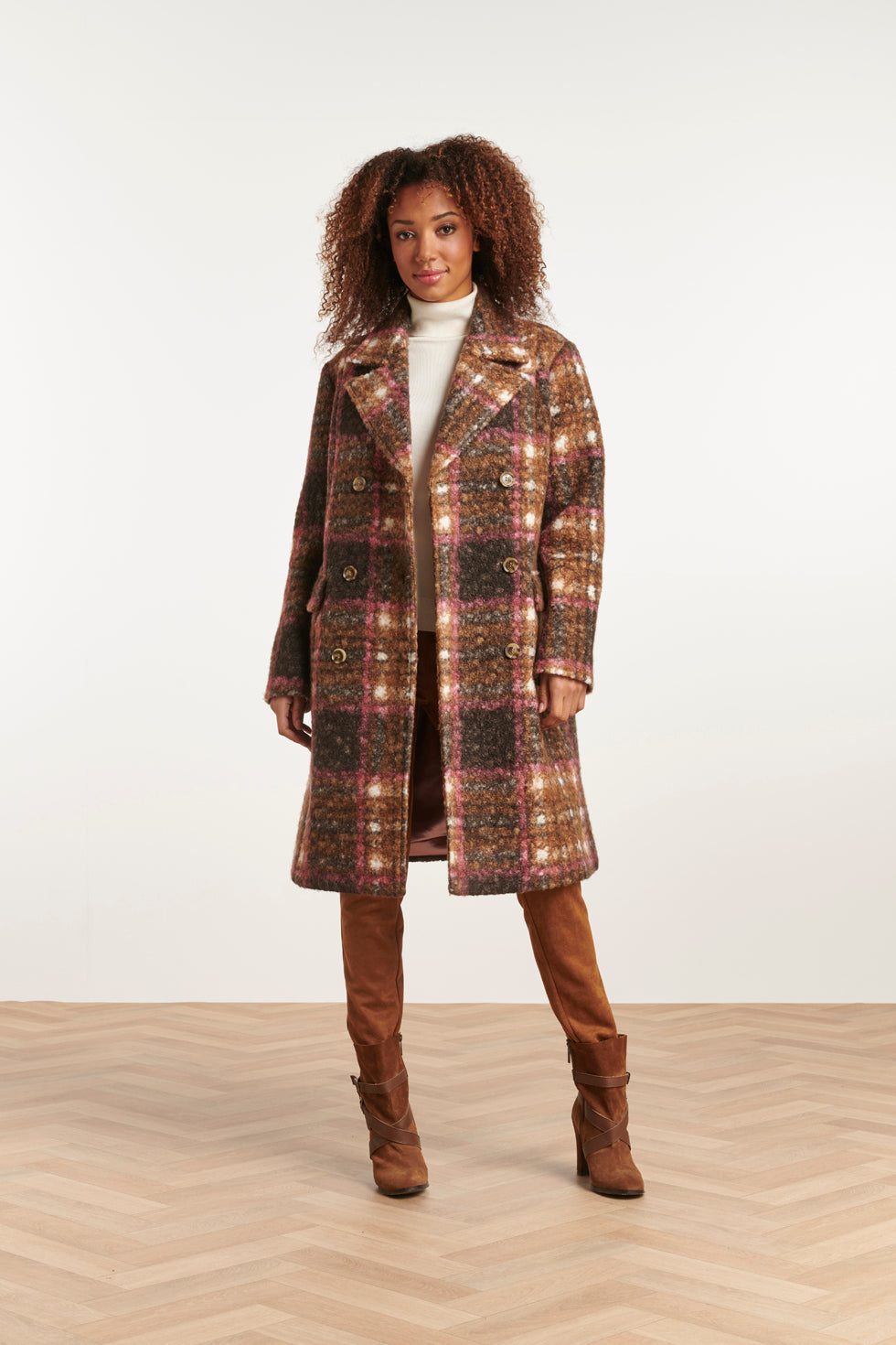 23636 Damesjas Met eVleugje Checkered Print | Brown - Muticolour