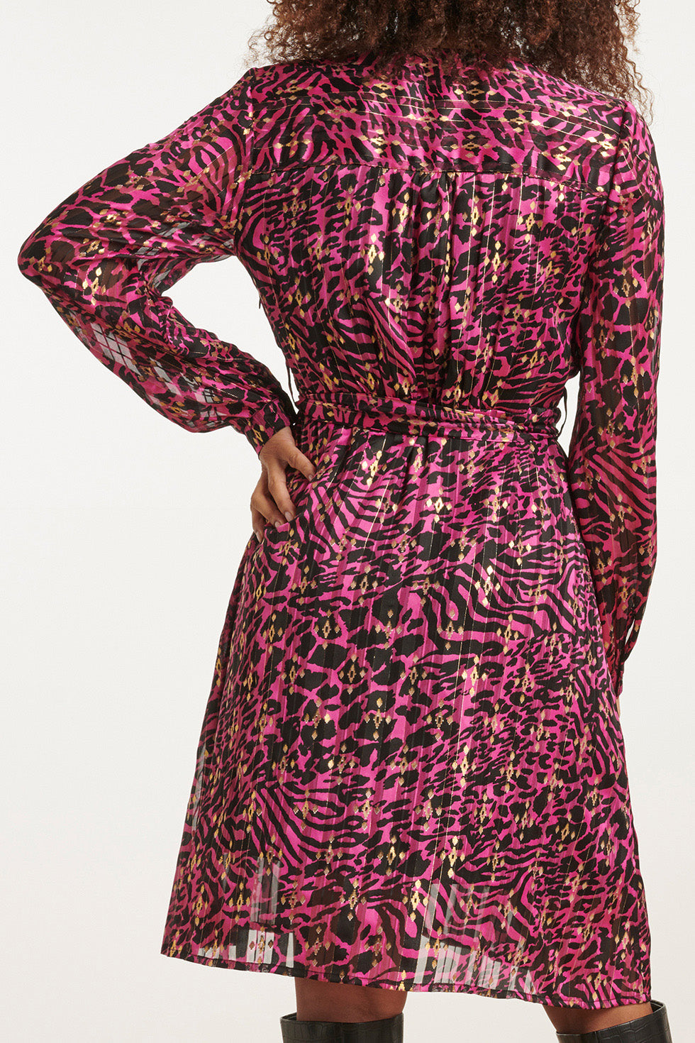 23665 Dames Chiffon Jurk Met Fuchsia Abstract Dieren Print | Pink-Black