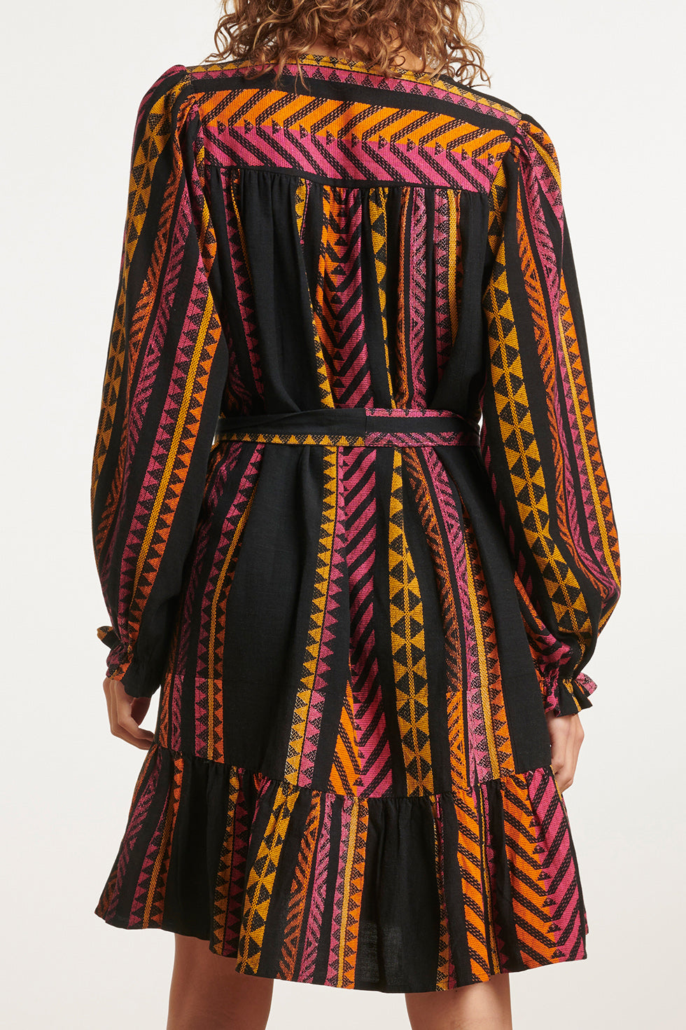 23668 Dames Jurk Met Aztec Print | Black - Fuchsia