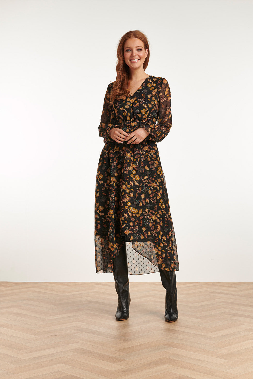 23710-999-240 V-Hals Jurk Met Bloemenprint-Mosterd | Black - Mustard