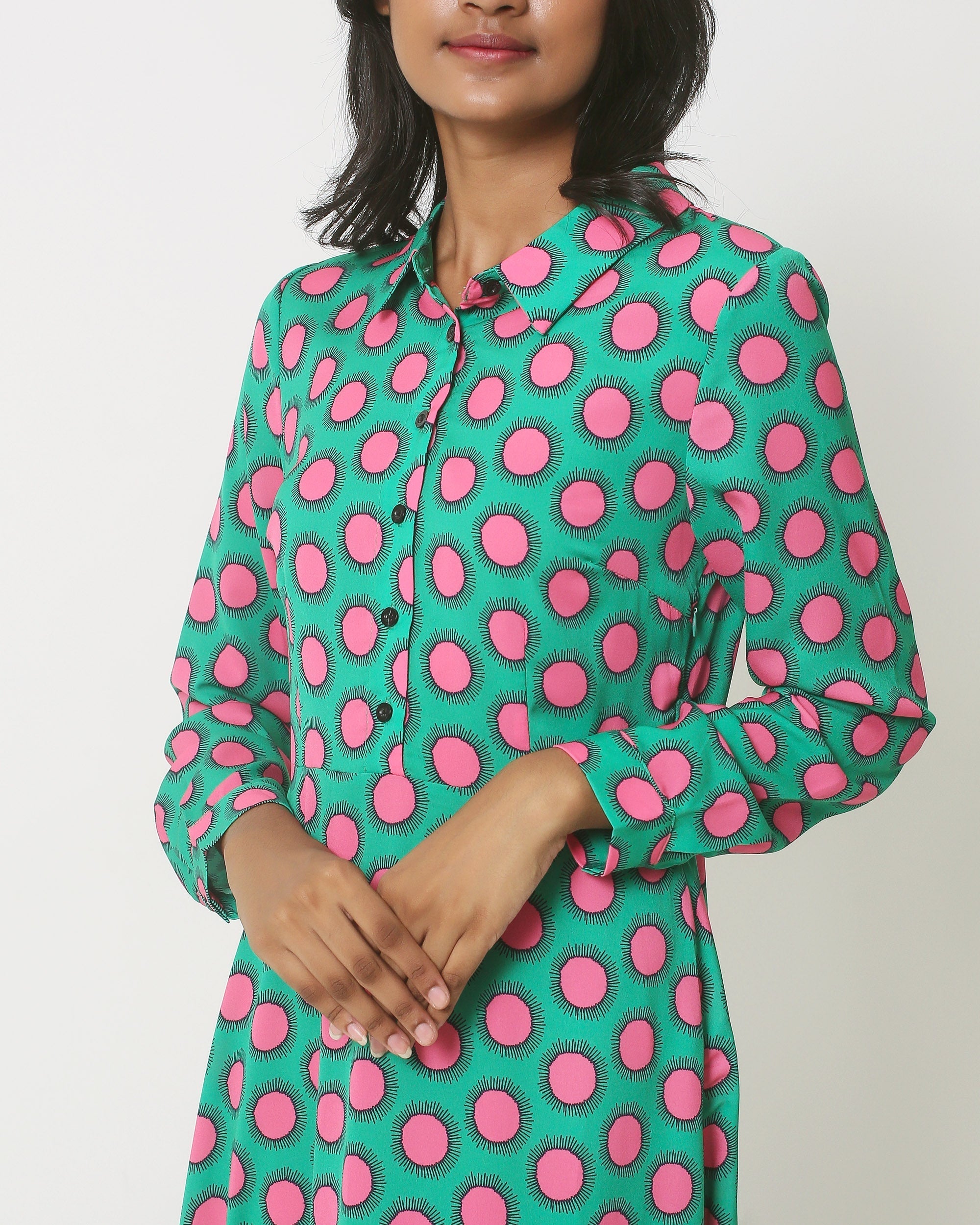 23801 Maxi Blouse Jurk Met Retro Print | Green - Fuchsia