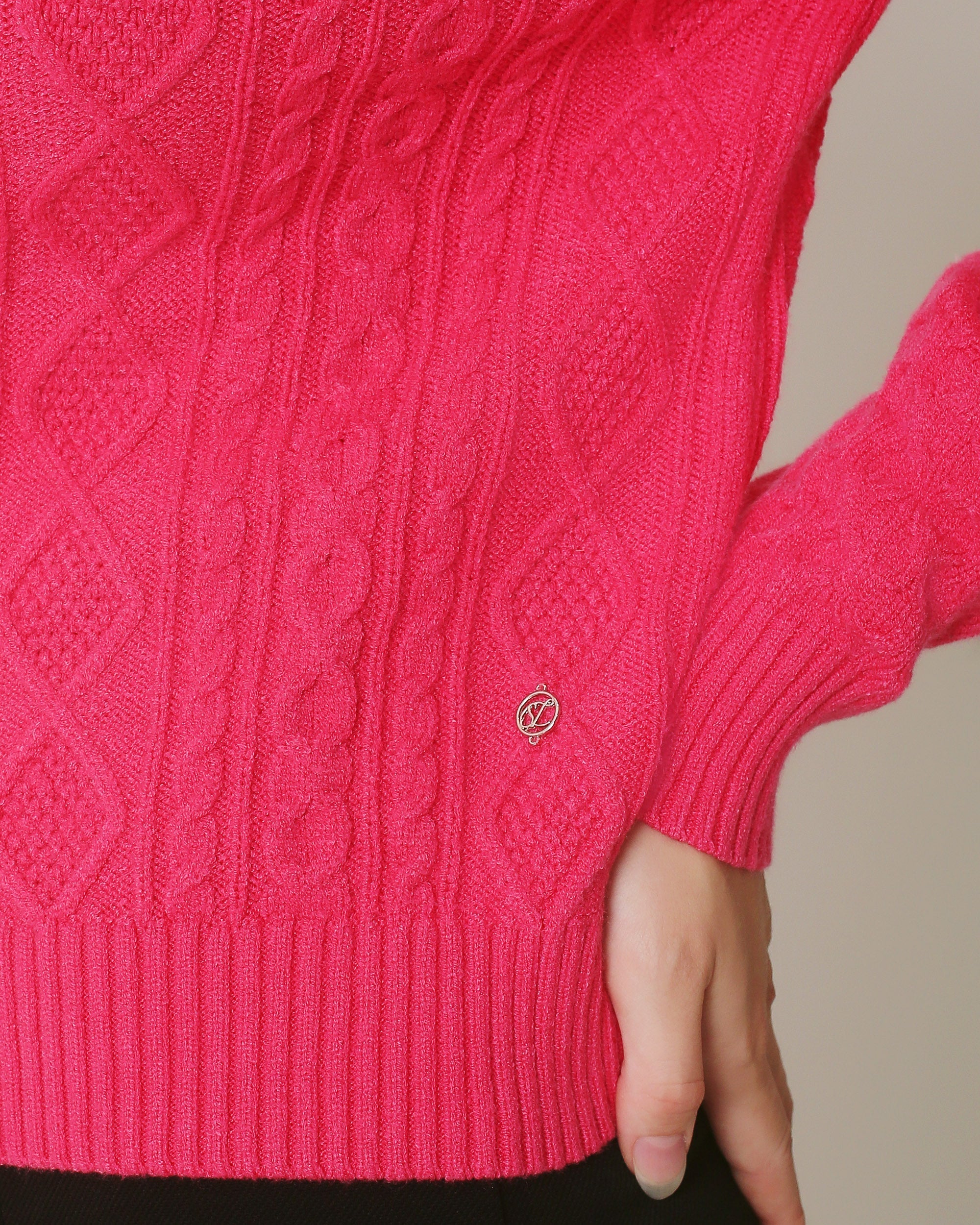 23846 Turtle Neck Top | Fuchsia