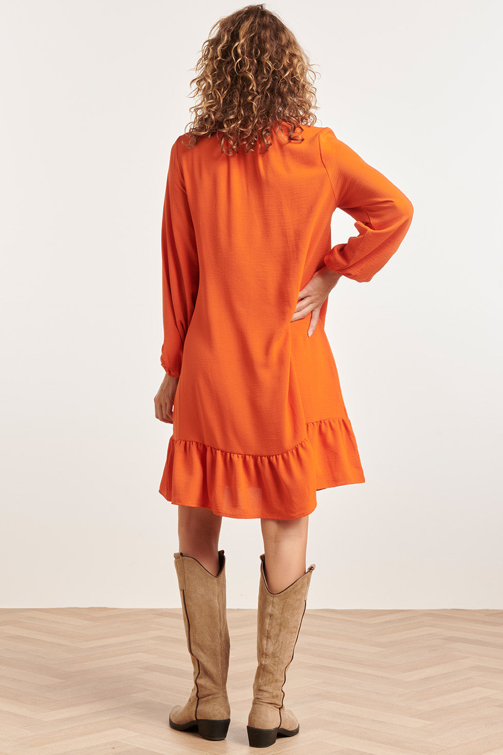 23878 Winter Jurk Met Lange Pof Mouwen | Orange