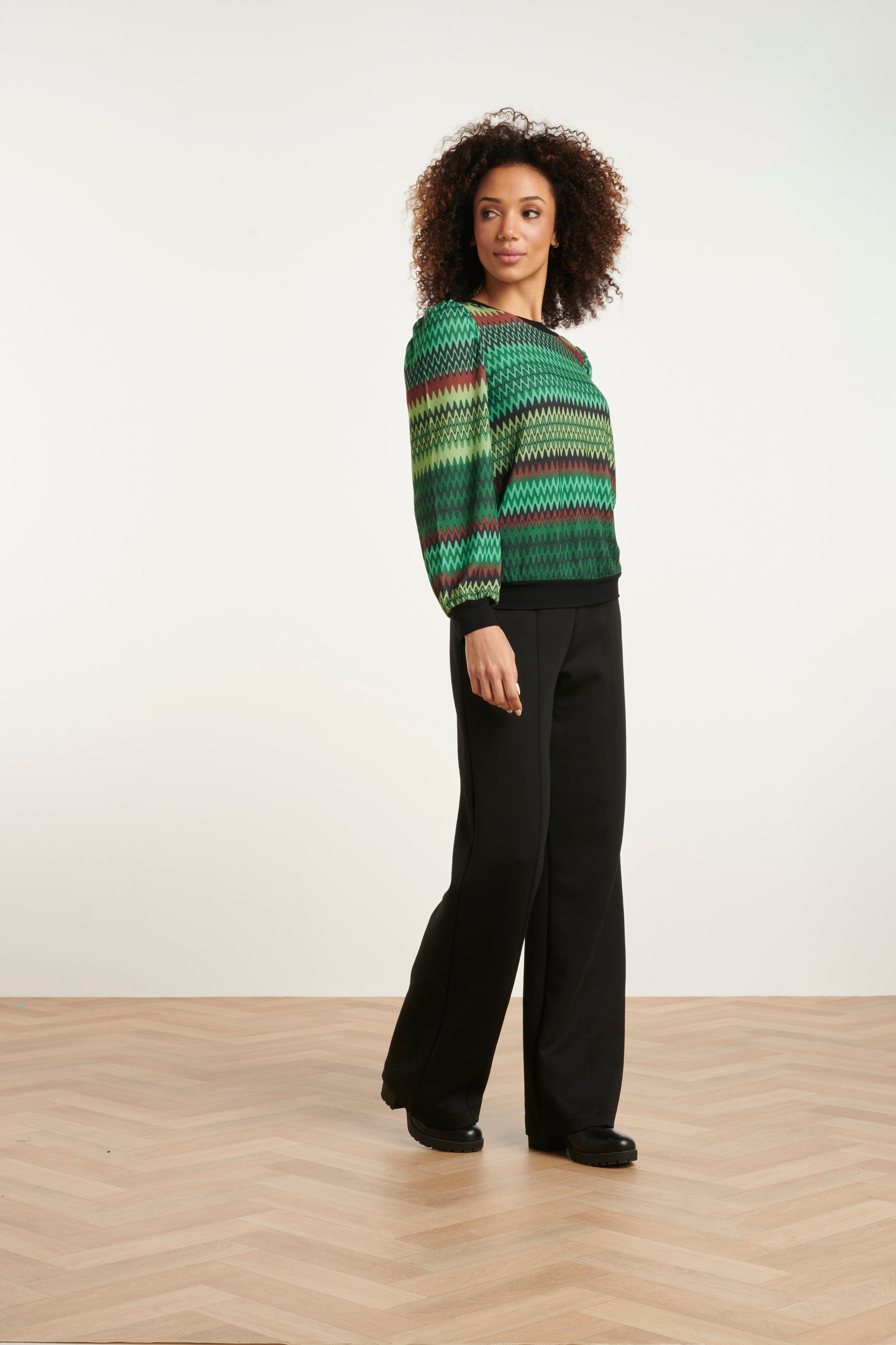 23897 Zigzag Top | Green - Muticolour