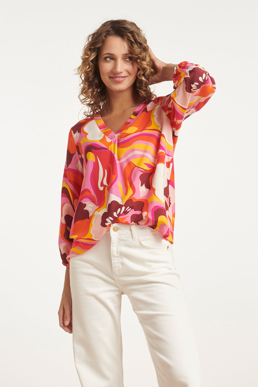 24001 Retro Print Loose Fit V-Hals Top Met Pofmouw | Pink - Muticolour