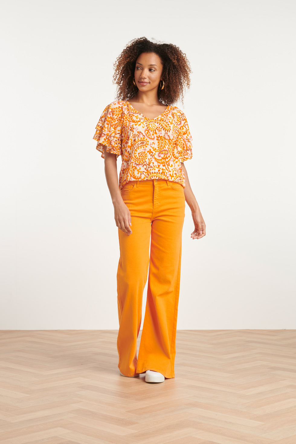 24013 Paisley Print V-Hals Top Met Ruches | White-Orange