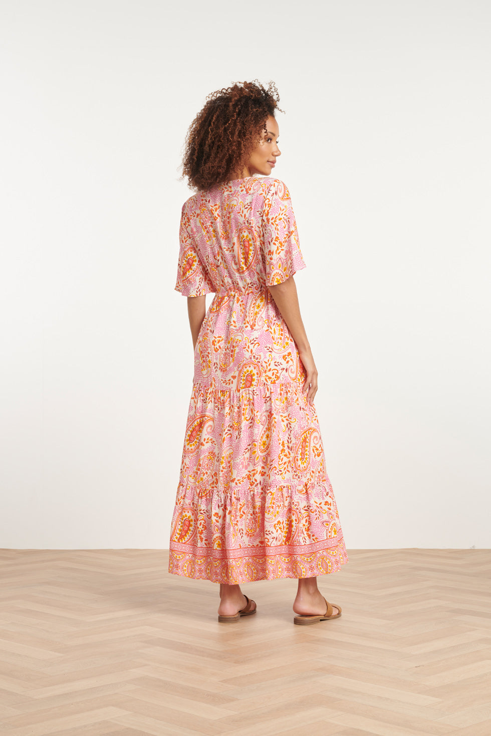 24014 Maxi Zomerjurk Met Paisley Print | White - Muticolour