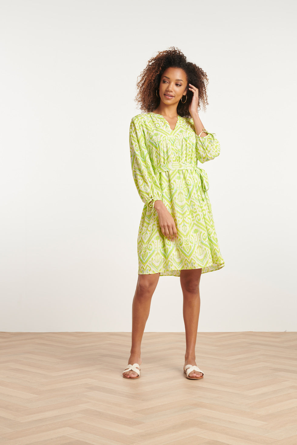 24036 Damesmode: Korte Lime Jurk | White-Lime