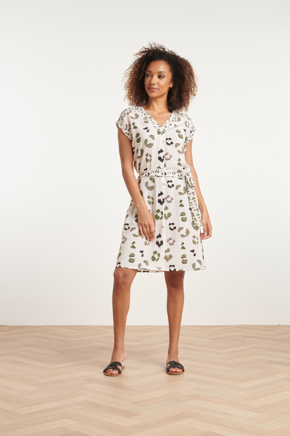 24065 Cheetah Print Jurk | Off-White-Army