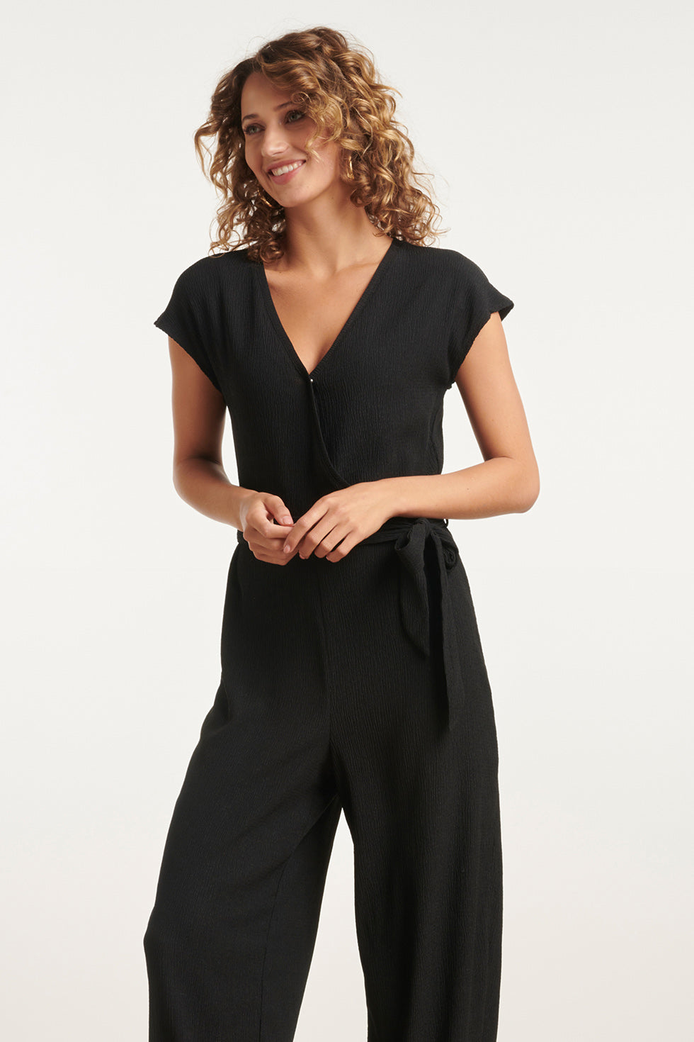 24083 Lange Aansluitende Jumpsuit | Black