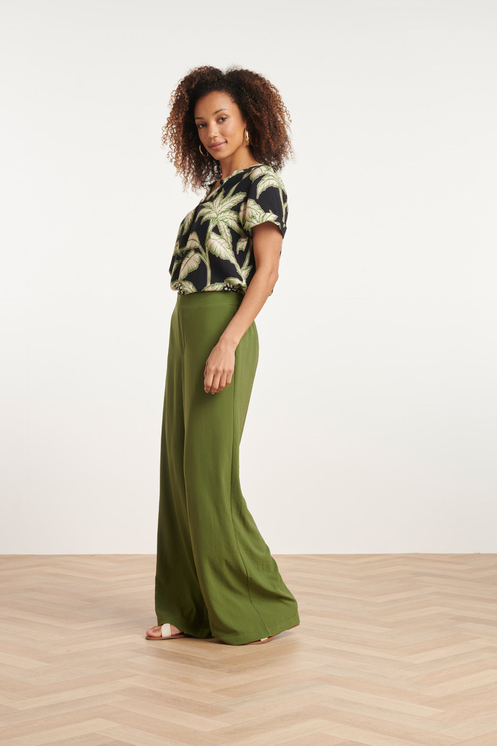 24168 Donkere Tropische Top | Black - Muticolour