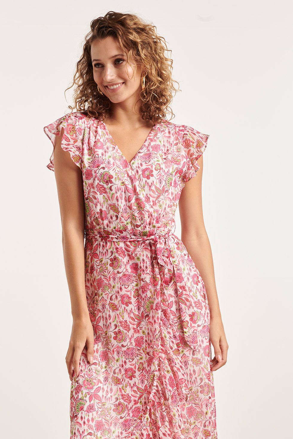 24307 Wikkelstijl Maxi Jurk Van Chiffon Met Fuchsialime Bloemenprint | White - Muticolour